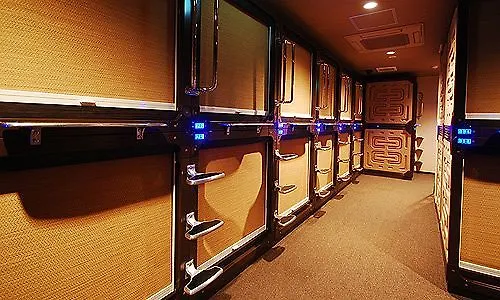 Hotel Anshin Oyado Ginza Shimbashi Station - For Men à Tōkyō 0*,  Japon