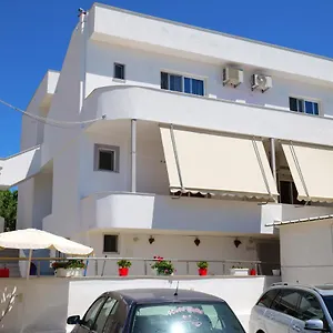 https://villa-xhafa.albaniahotels.org