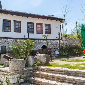 https://hotel-kalaja-berat.albaniahotels.org